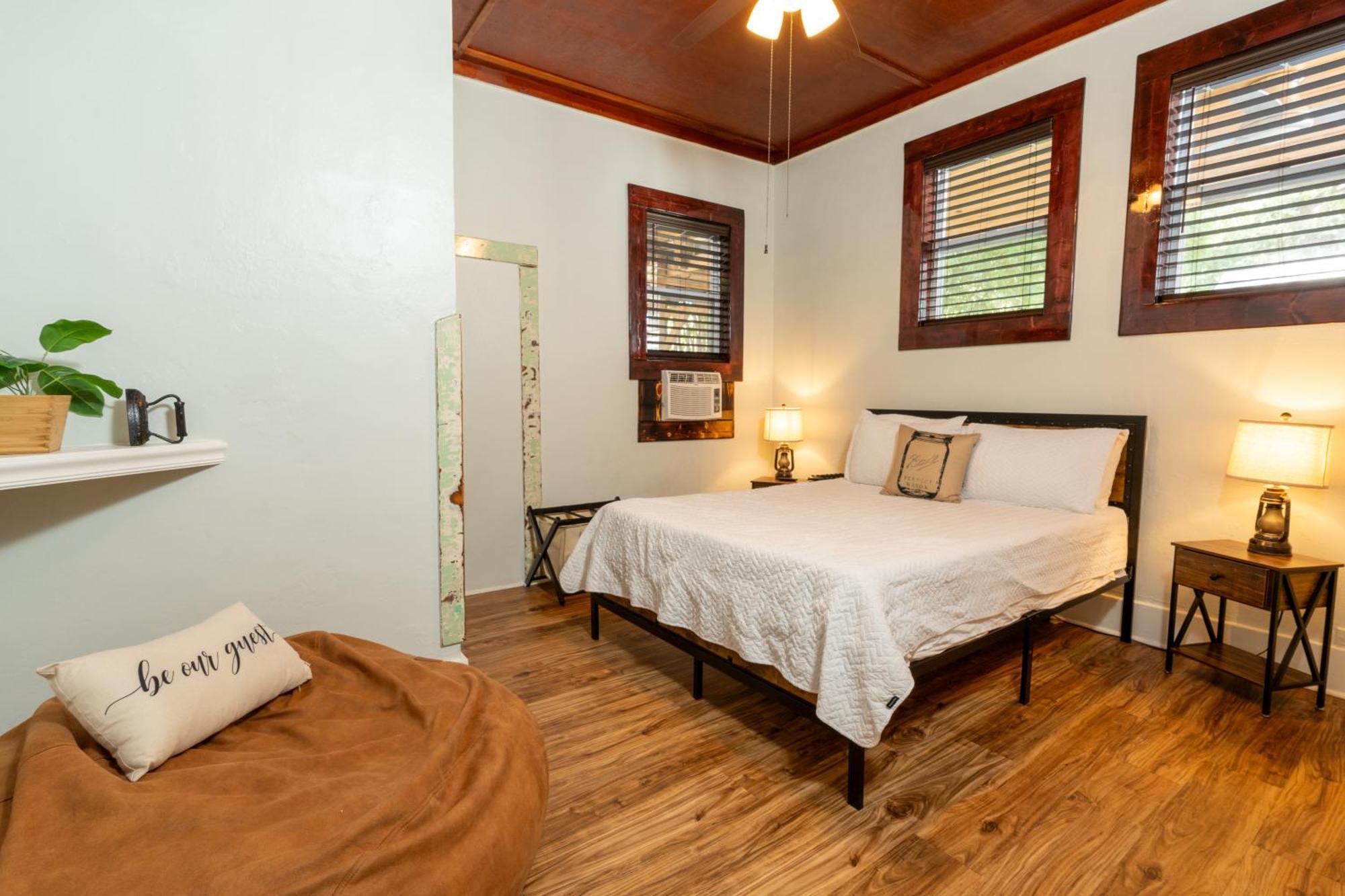 Depot Village Gainesville Eksteriør billede